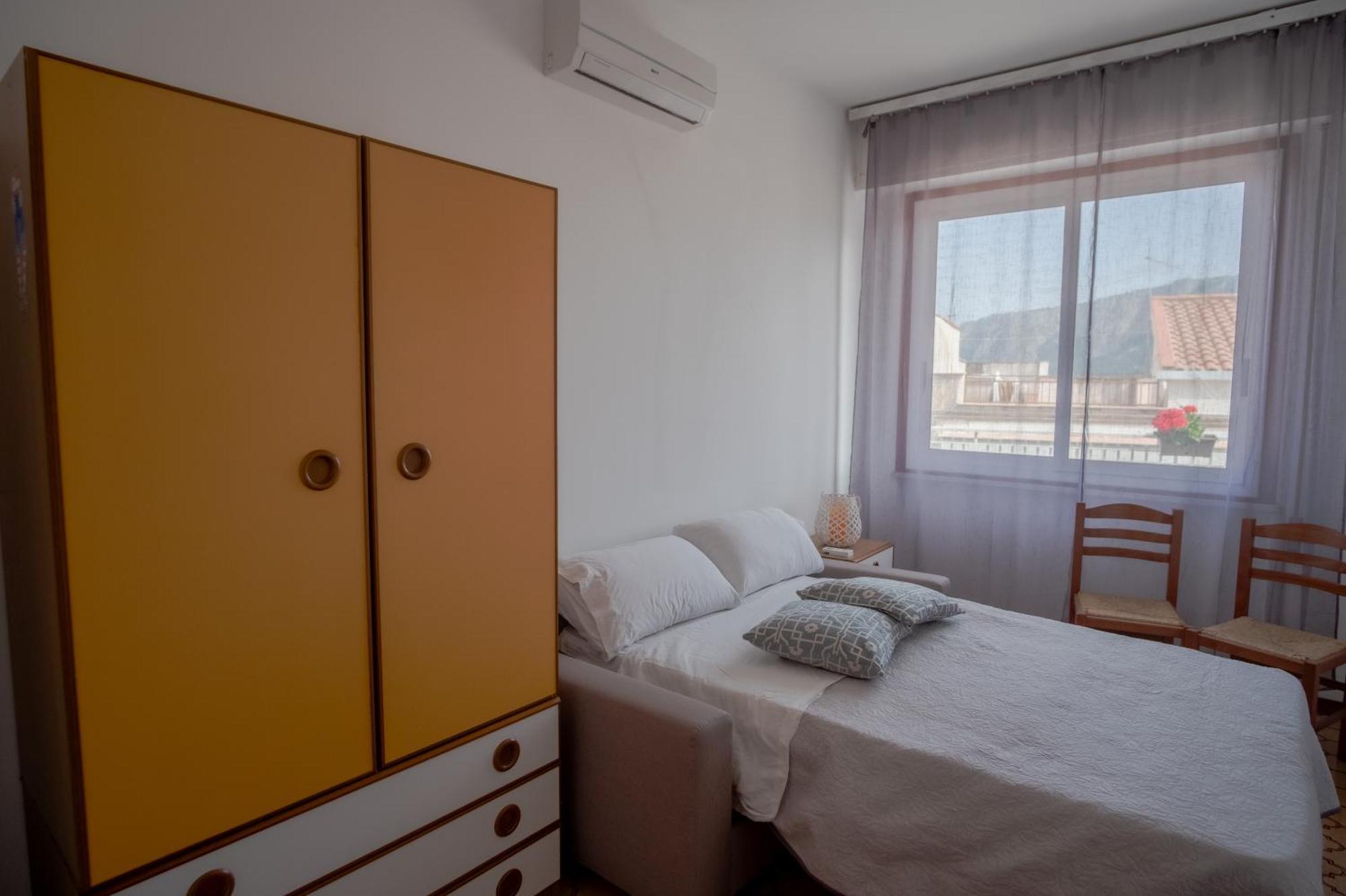 Апартаменты Mondello Sunsea House Экстерьер фото